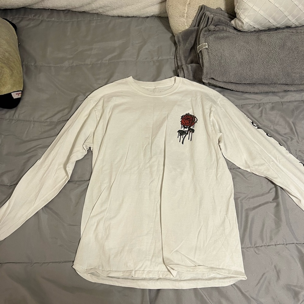 White long sleeve shirt